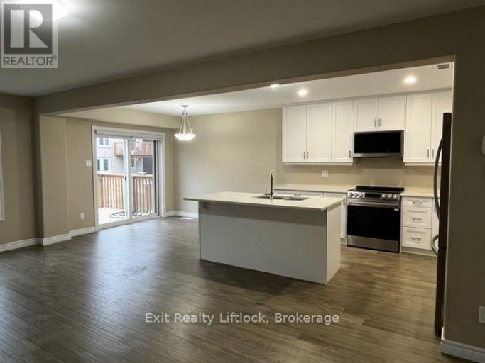 232 O'NEIL STREET, Peterborough (Monaghan Ward 2), Ontario, K9K0H1