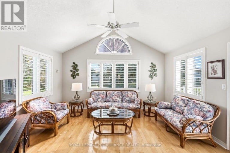8 SANDPIPER WAY, Brighton, Ontario, K0K1H0