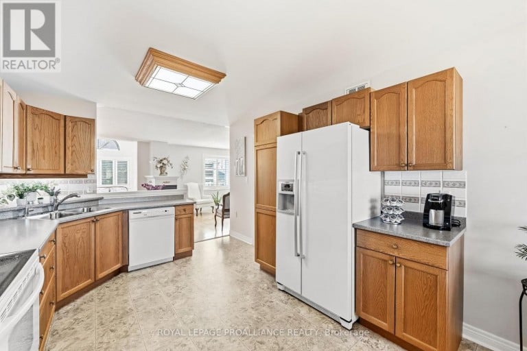 8 SANDPIPER WAY, Brighton, Ontario, K0K1H0