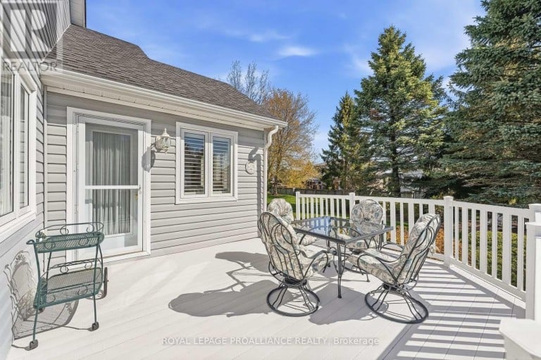 8 SANDPIPER WAY, Brighton, Ontario, K0K1H0