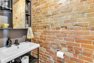 63 WILLIAM STREET N Kawartha Lakes (Lindsay) Ontario photo 15