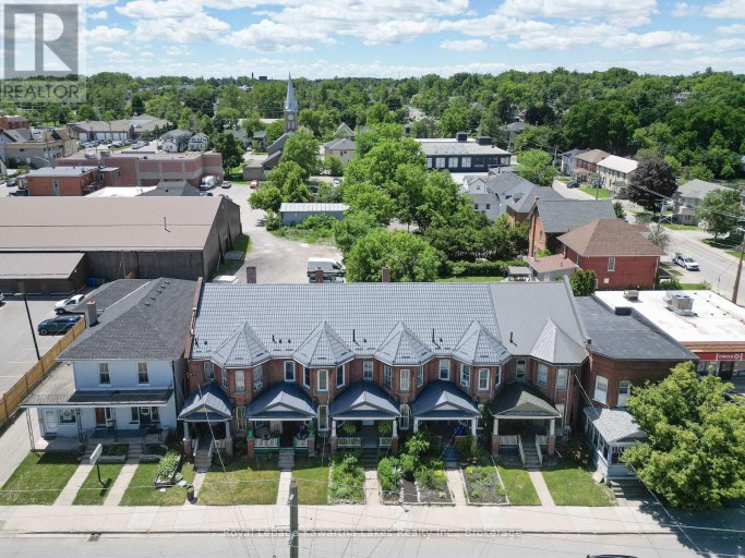 63 WILLIAM STREET N, Kawartha Lakes (Lindsay), Ontario, K9V4A3