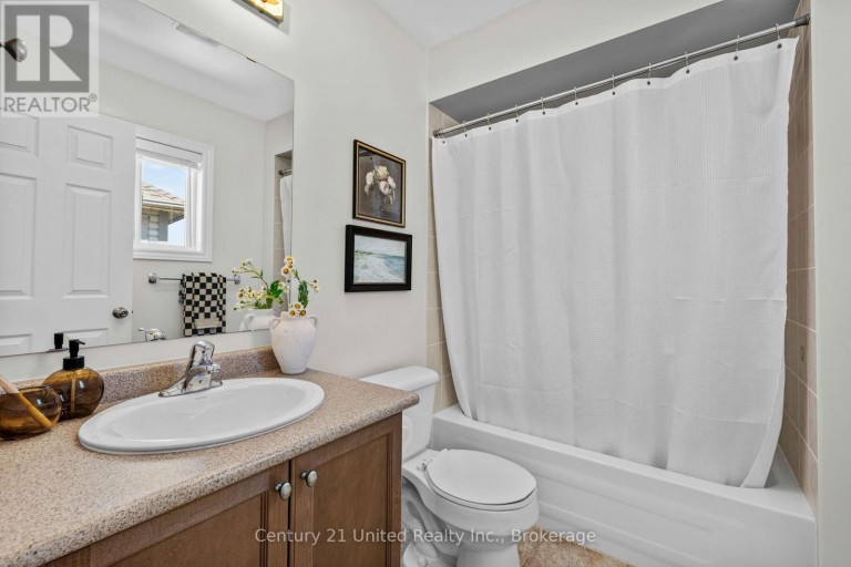 1453 MCAULIFFE LANE, Peterborough (Ashburnham Ward 4), Ontario, K9H0B6