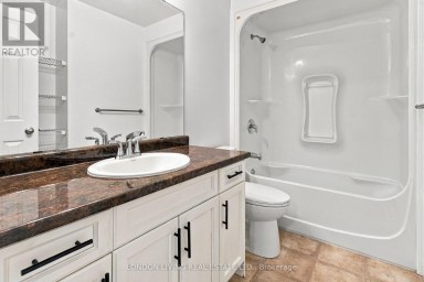 31 - 1625 PURSER STREET London East (East D) Ontario photo 31