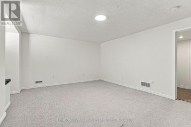 31 - 1625 PURSER STREET London East (East D) Ontario photo 32