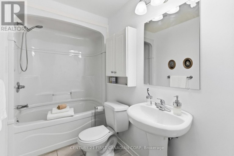 150 - 600 HYDE PARK ROAD, London North (North O), Ontario, N6H5W8