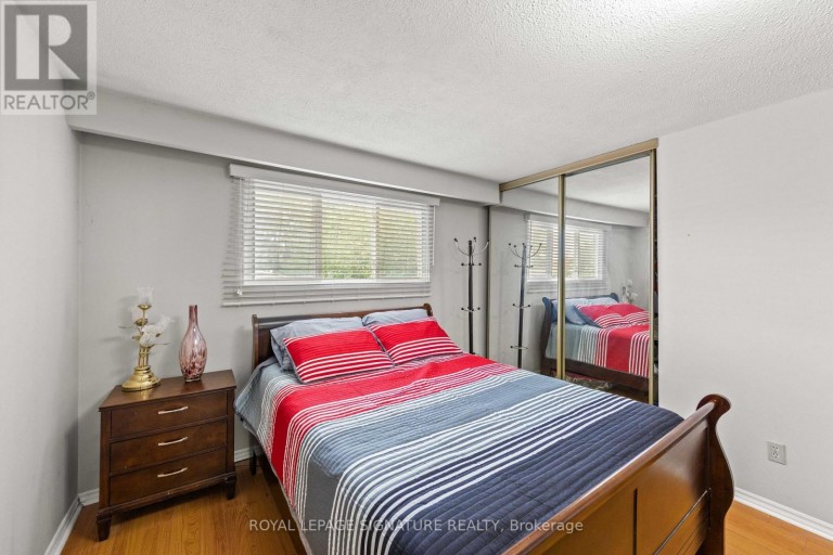 112 KINGSWOOD DRIVE, Brampton (Madoc), Ontario, L6V2W3