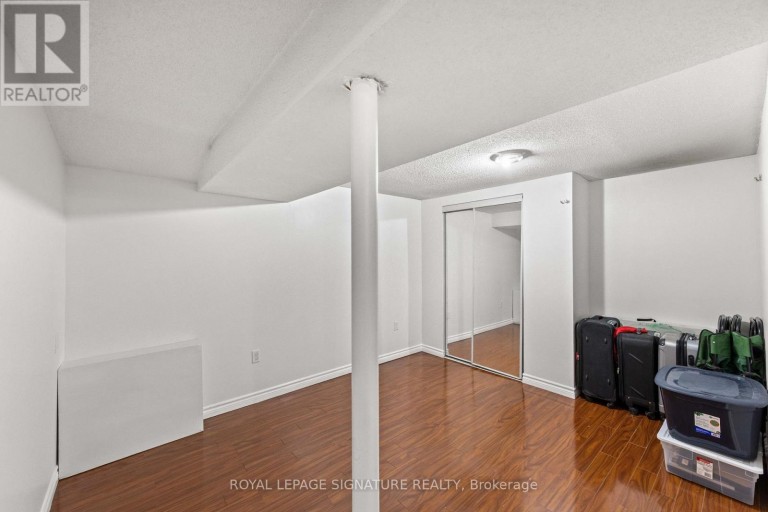 112 KINGSWOOD DRIVE, Brampton (Madoc), Ontario, L6V2W3