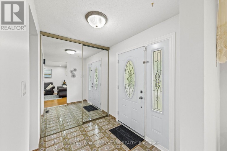112 KINGSWOOD DRIVE, Brampton (Madoc), Ontario, L6V2W3