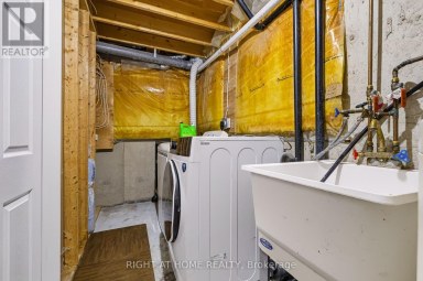 77 STEWART MACLAREN ROAD Halton Hills (Georgetown) Ontario photo 17