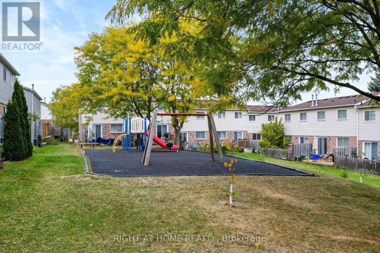 77 STEWART MACLAREN ROAD, Halton Hills (Georgetown), Ontario, L7G5L8