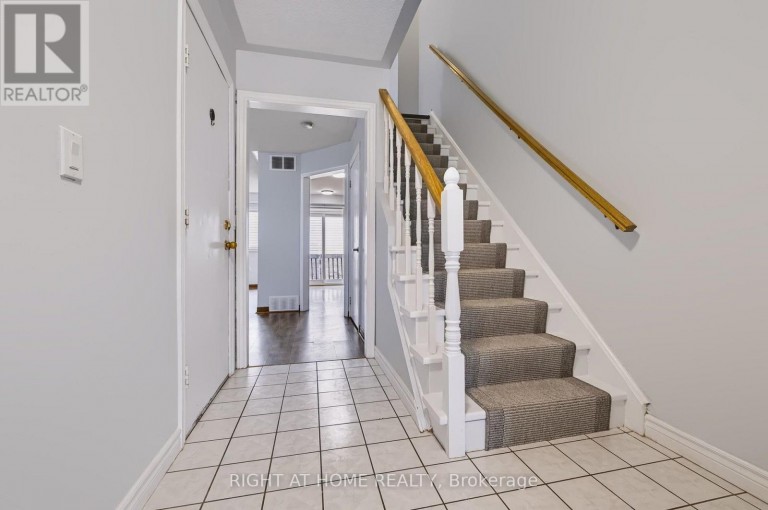 77 STEWART MACLAREN ROAD, Halton Hills (Georgetown), Ontario, L7G5L8