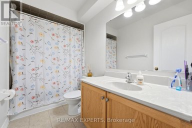 5 PARROTTA DRIVE Toronto (Humberlea-Pelmo Park) Ontario photo 17