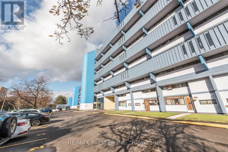 612 - 4673 JANE STREET, Toronto (Black Creek), Ontario, M3N2L1
