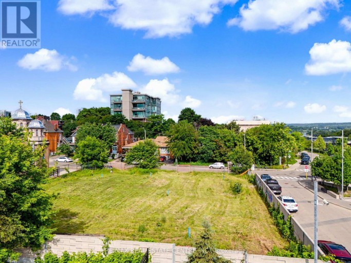 282 MACNAB STREET N, Hamilton (Central), Ontario, L8L1K4