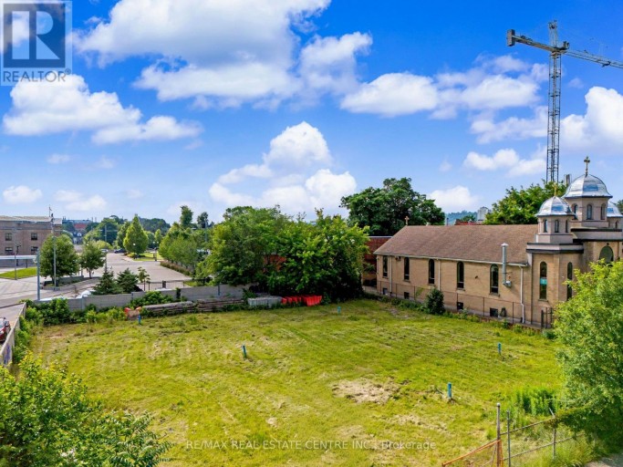 282 MACNAB STREET N, Hamilton (Central), Ontario, L8L1K4