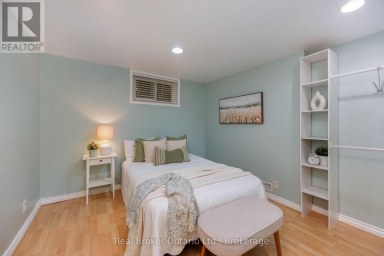 45 CENTRE STREET Clarington (Bowmanville) Ontario photo 27