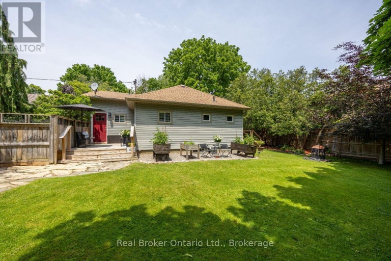 45 CENTRE STREET, Clarington (Bowmanville), Ontario, L1C2Y2