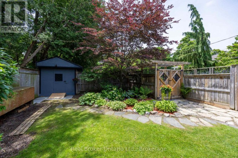45 CENTRE STREET, Clarington (Bowmanville), Ontario, L1C2Y2
