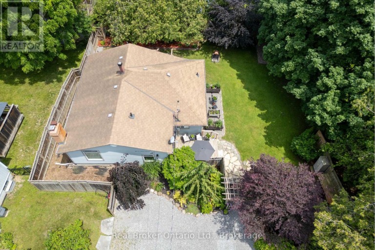 45 CENTRE STREET, Clarington (Bowmanville), Ontario, L1C2Y2