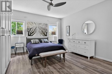 645 GOODWIN TERRACE Peterborough (Monaghan Ward 2) Ontario photo 14