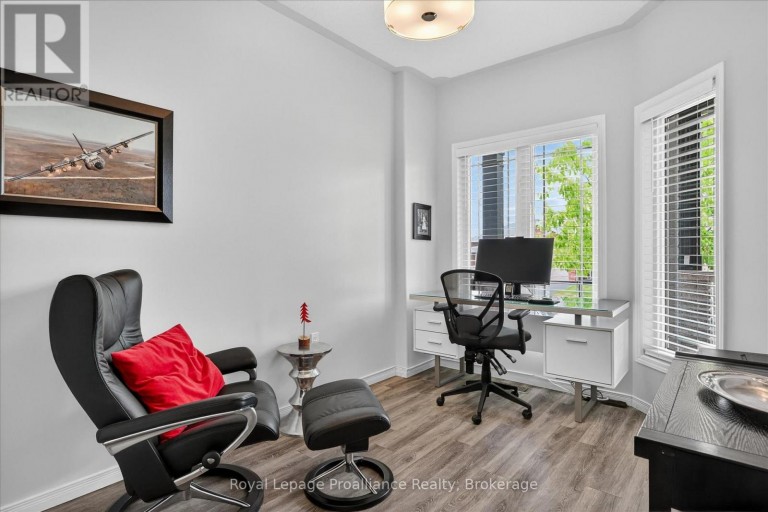 645 GOODWIN TERRACE, Peterborough (Monaghan Ward 2), Ontario, K9J0H6