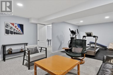 645 GOODWIN TERRACE Peterborough (Monaghan Ward 2) Ontario photo 23