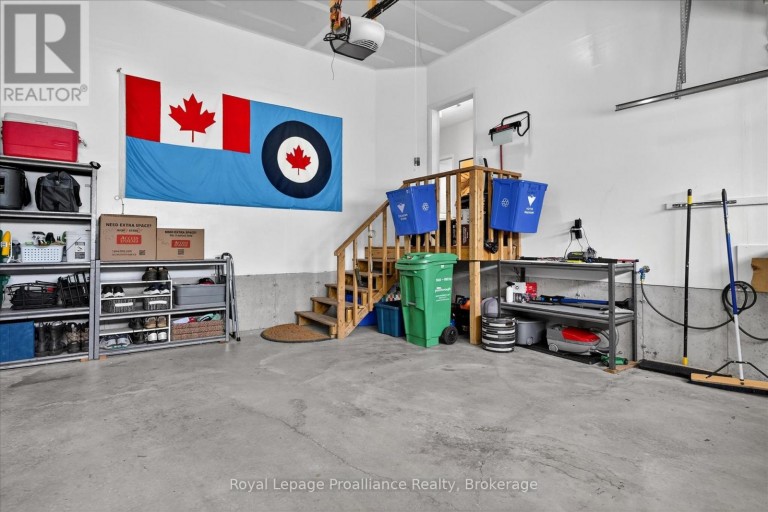 645 GOODWIN TERRACE, Peterborough (Monaghan Ward 2), Ontario, K9J0H6