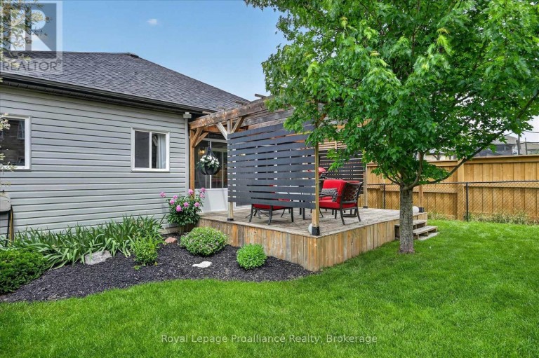 645 GOODWIN TERRACE, Peterborough (Monaghan Ward 2), Ontario, K9J0H6