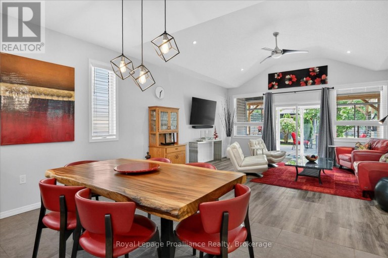 645 GOODWIN TERRACE, Peterborough (Monaghan Ward 2), Ontario, K9J0H6
