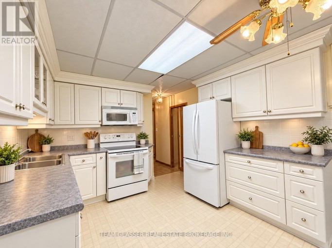 23014 SPRINGWELL ROAD, Strathroy-Caradoc, Ontario, N0L1W0