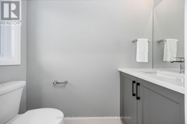 5 POSTMA CRESCENT North Middlesex (Ailsa Craig) Ontario photo 3