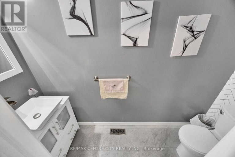 26 - 195 BARKER STREET, London East (East C), Ontario, N5Y1Y2