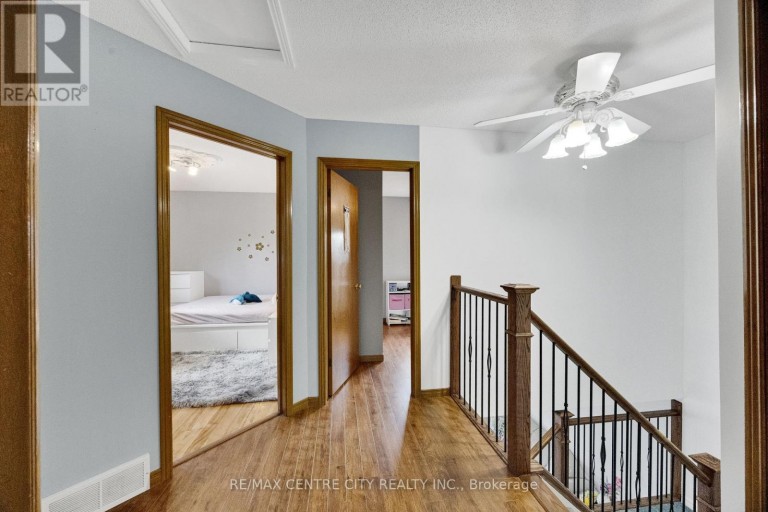 26 - 195 BARKER STREET, London East (East C), Ontario, N5Y1Y2