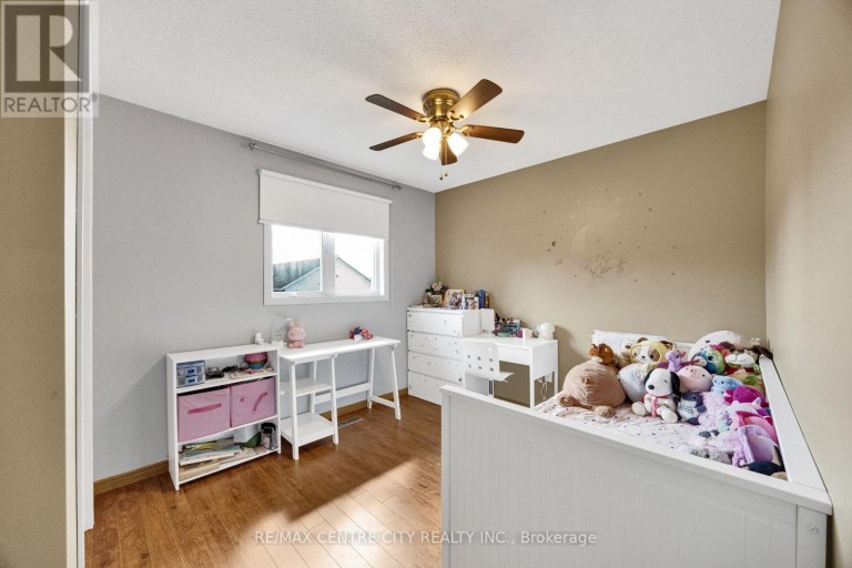 26 - 195 BARKER STREET, London East (East C), Ontario, N5Y1Y2