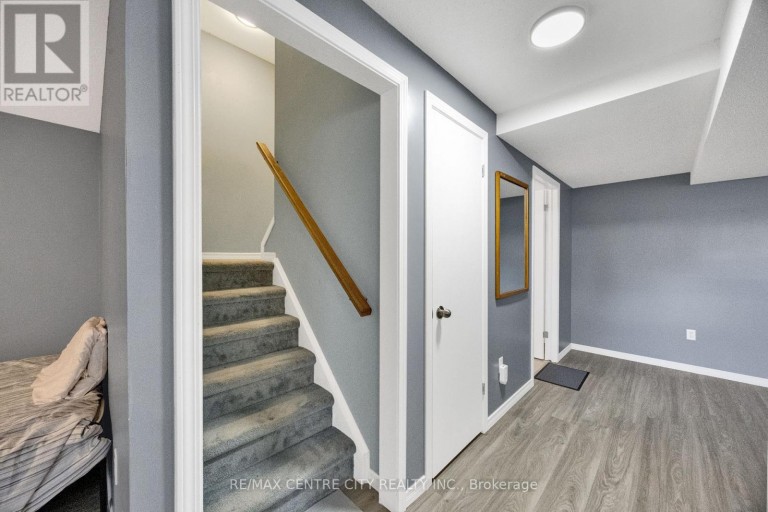 26 - 195 BARKER STREET, London East (East C), Ontario, N5Y1Y2