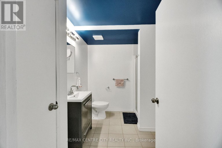 26 - 195 BARKER STREET, London East (East C), Ontario, N5Y1Y2