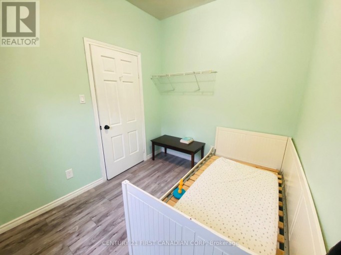 414 HAMILTON ROAD, London East (East L), Ontario, N5Z1R9