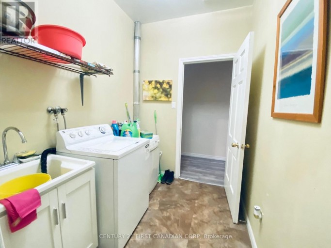 414 HAMILTON ROAD, London East (East L), Ontario, N5Z1R9