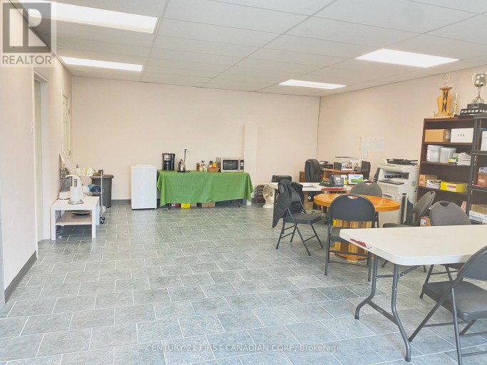 414 HAMILTON ROAD, London East (East L), Ontario, N5Z1R9