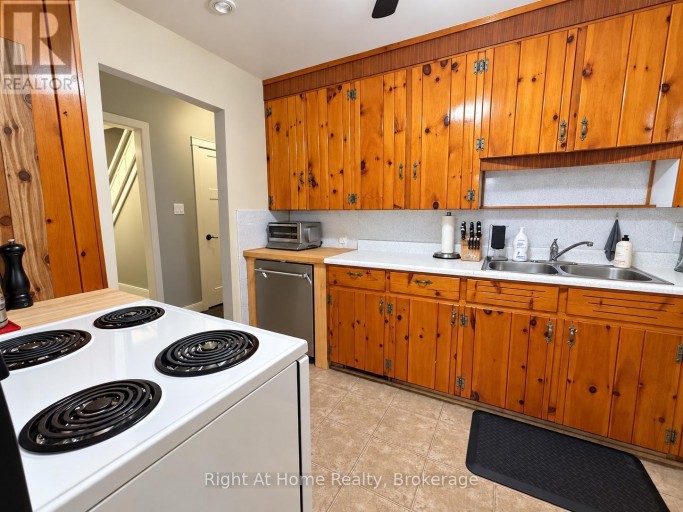 129 MARLBOROUGH STREET, Thunder Bay (Mariday Heights), Ontario, P7B4G5
