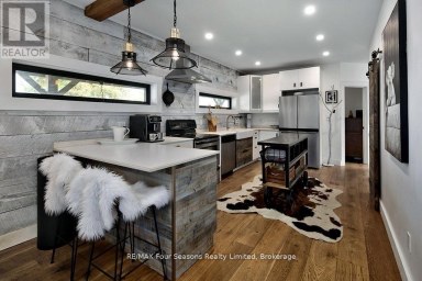 495529 GREY ROAD 2 Blue Mountains Ontario photo 15