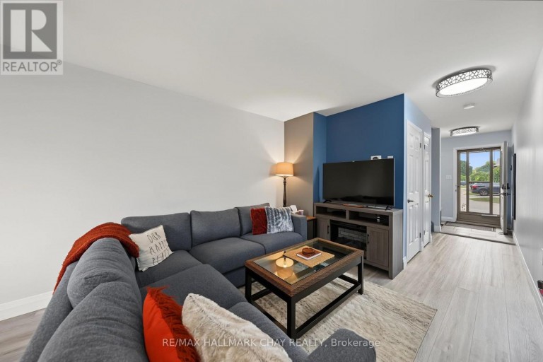 55 RIVERLEY LANE, New Tecumseth (Alliston), Ontario, L9R1X8