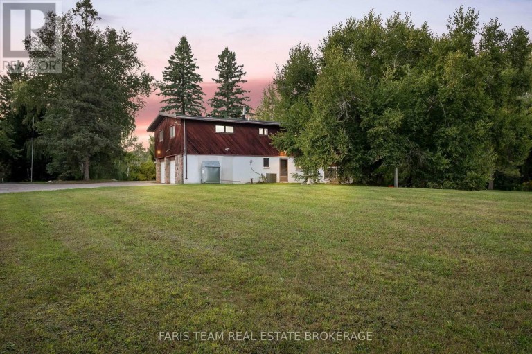 175 SOUTH SUMMIT FARM ROAD, King (King City), Ontario, L7B1J8