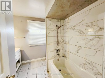 25 - 25 BARONWOOD COURT Brampton (Brampton North) Ontario photo 25