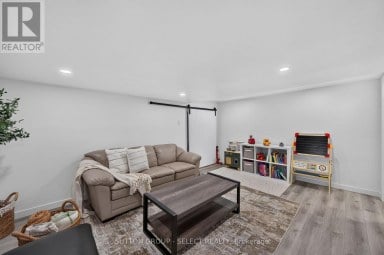 107 BRANDY LANE ROAD London North (North I) Ontario photo 38