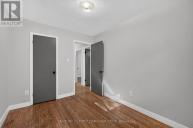 354 BASE LINE ROAD W London South (South D) Ontario photo 20