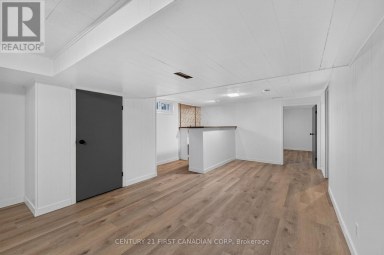 354 BASE LINE ROAD W London South (South D) Ontario photo 30