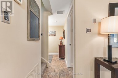1 - 820 SUNCREST CIRCLE Collingwood Ontario photo 5