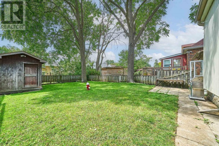 203 WILLIAM STREET, Toronto (Weston), Ontario, M9N2H2